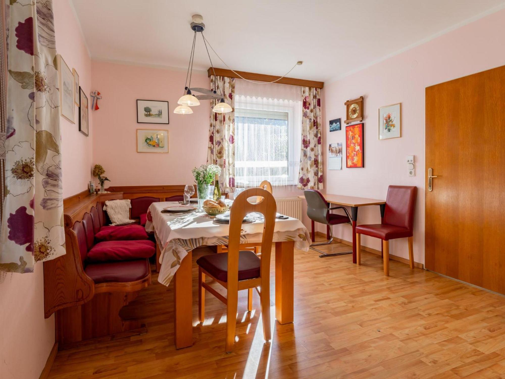 Schmitzer Apartment Muhldorf  Ngoại thất bức ảnh