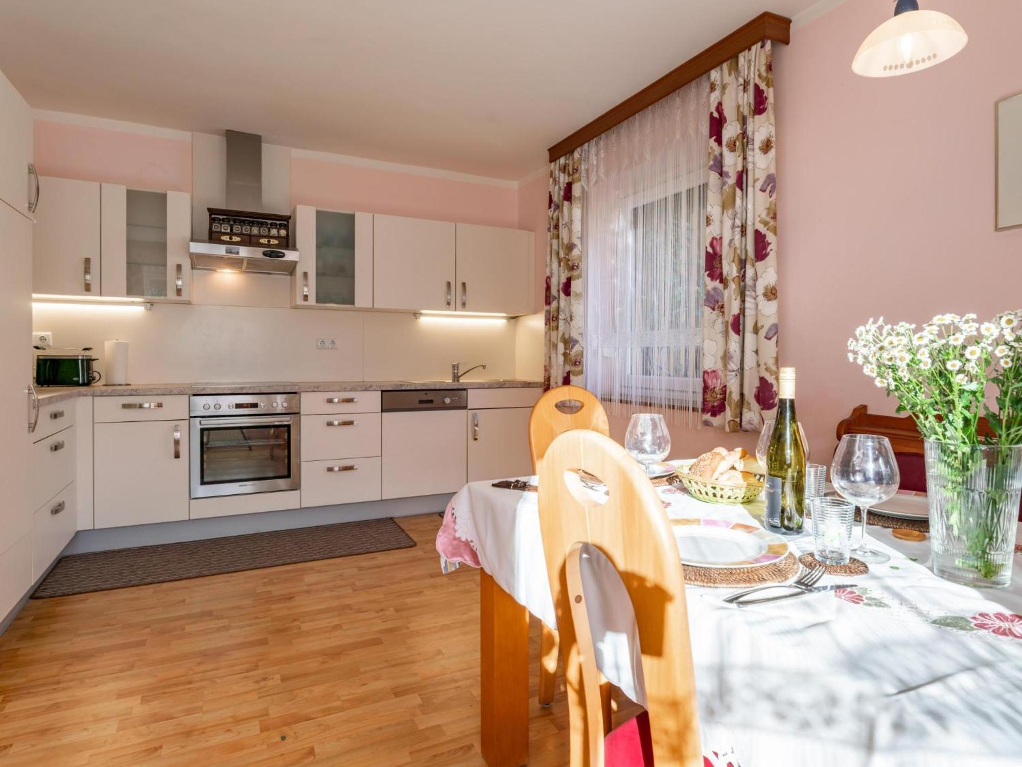 Schmitzer Apartment Muhldorf  Ngoại thất bức ảnh